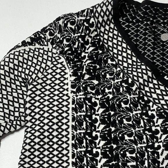 Womens Size Medium BKE‎ Boutique Full Zipup Mixed Print Sweater Zipper Blazer - Picture 11 of 12